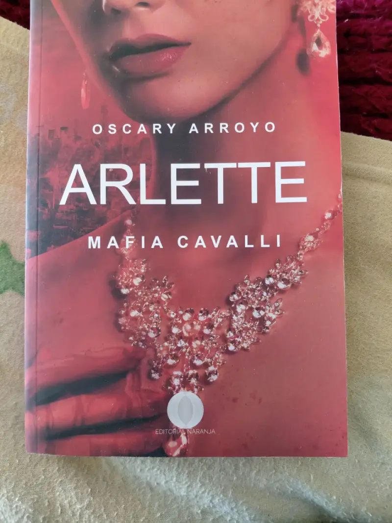 Libro 'Arlette' de Oscary Arroyo - 1
