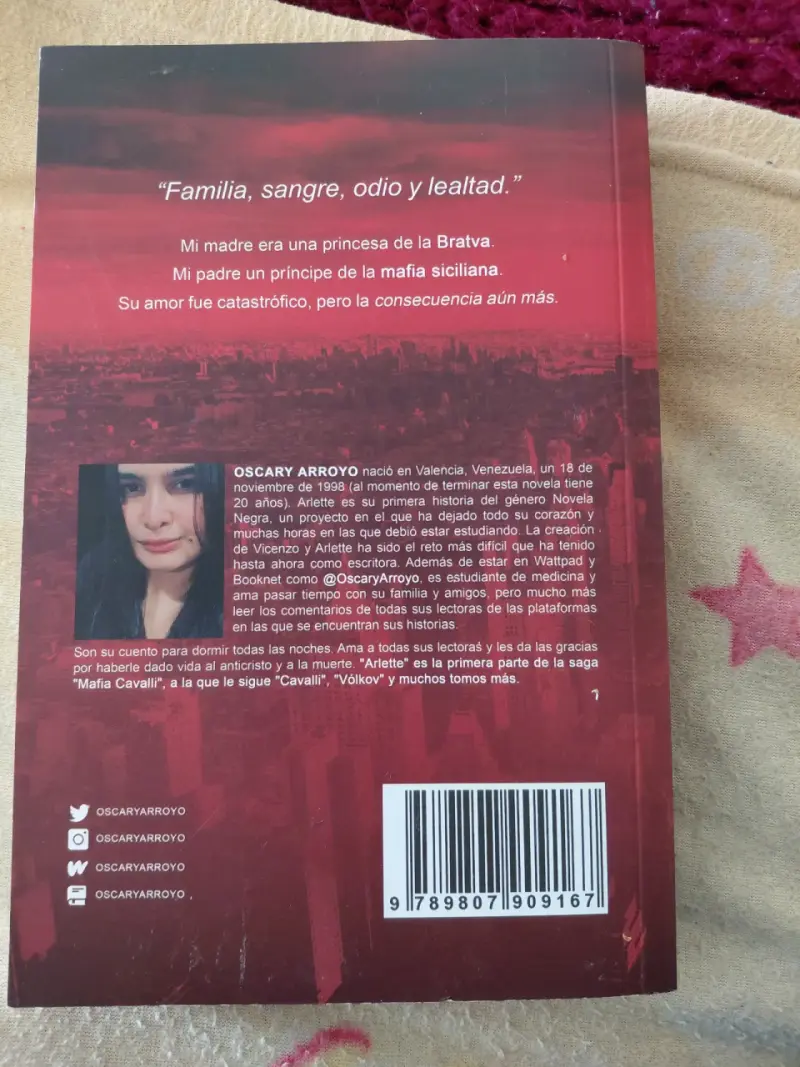 Libro 'Arlette' de Oscary Arroyo - 3