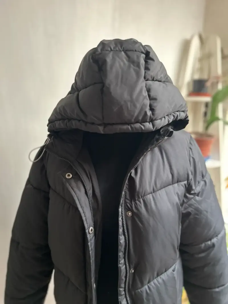 Parka negra WILD LAMA NUEVA - 5