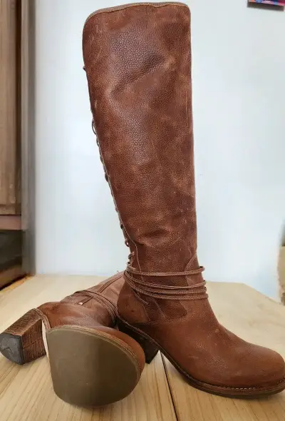 Botas Altas c/amarras en ZigZag 100% CUERO Romano - miniatura 4