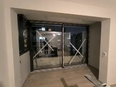 Ventanas y ventanales  fijas y corredera - miniatura 1