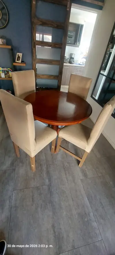 Juego de comedor redondo y sillas beige - miniatura 1