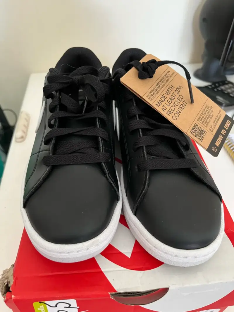 Zapatillas negras deportivas - 5