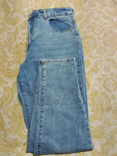 Chaqueta acolchada marrón con forro y cosas varias - miniatura 6