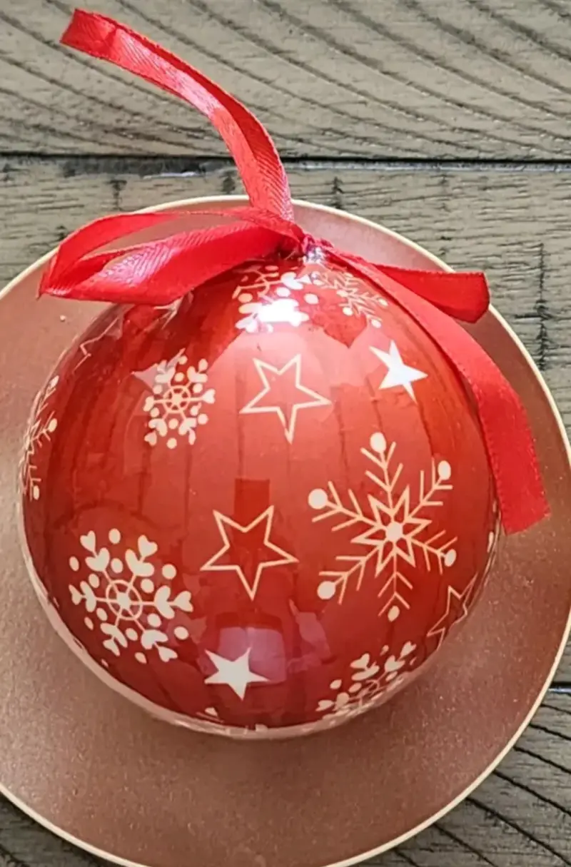 Caja c/7 Esferas Navidad Decorativas Rojas Nevadas - 3