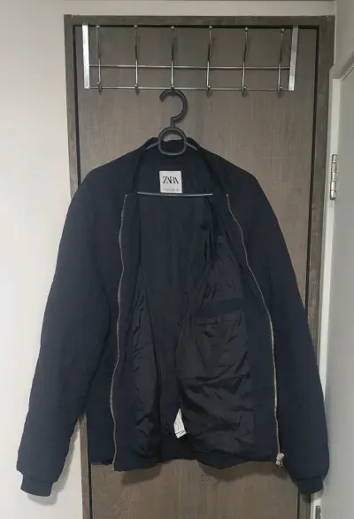 Chaqueta bomber negra Zara - miniatura 2