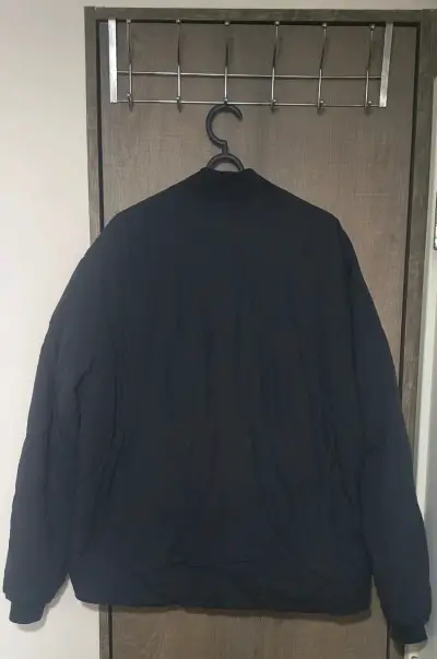 Chaqueta bomber negra Zara - miniatura 3
