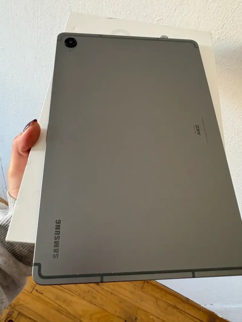 Tablet Samsung S9 FE - 1