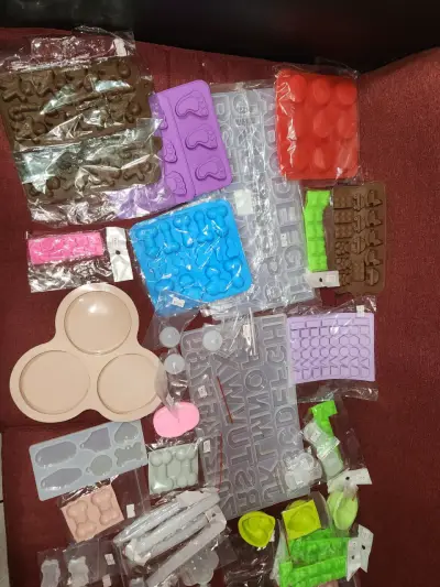 Set de moldes de silicona variados - miniatura 1