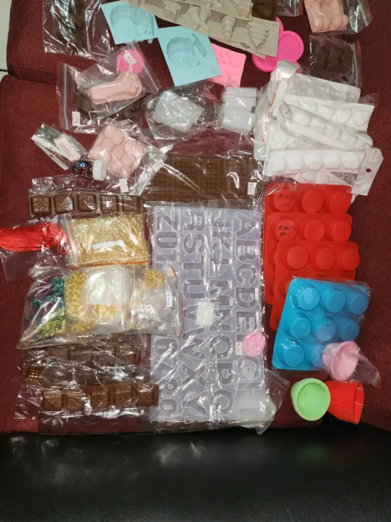 Set de moldes de silicona variados - 4