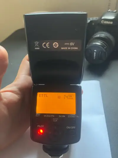 Flash Yongnuo Speedlite YN568EX III - miniatura 2