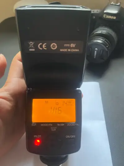 Flash Yongnuo Speedlite YN568EX III - miniatura 4