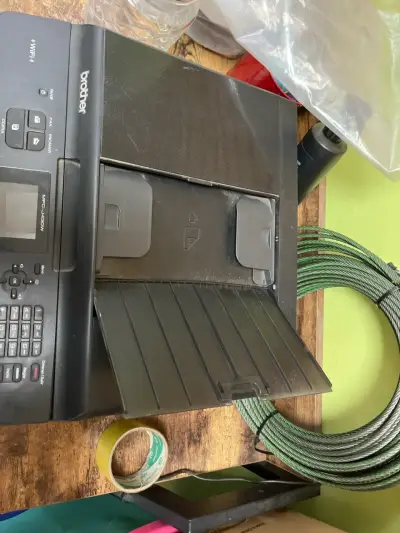 Impresora multifuncional Brother - miniatura 3
