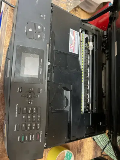 Impresora multifuncional Brother - miniatura 5