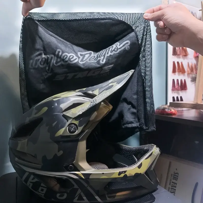 Casco de ciclismo camuflado - 2