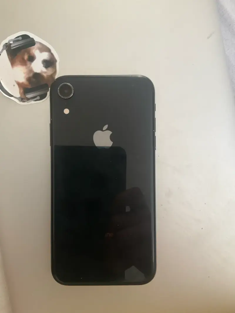 iPhone XR liberado 64gb - 3