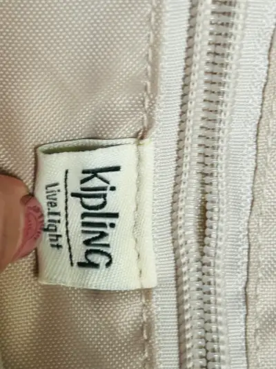 Mochila azul con dorado réplica  Kipling - miniatura 5