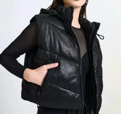 Puffa  acolchado negro con capucha - miniatura 1
