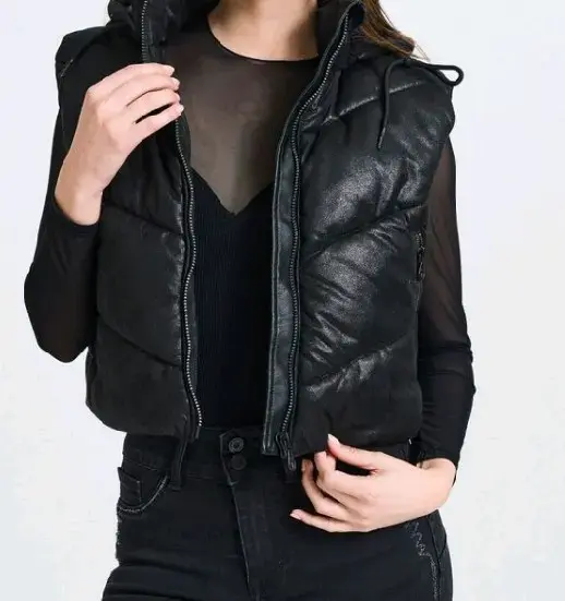 Puffa acolchado negro con capucha - 3