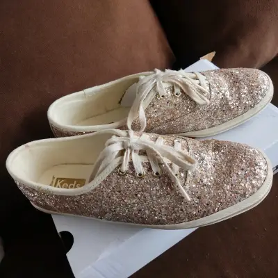 Zapatillas brillantes Keds - miniatura 2