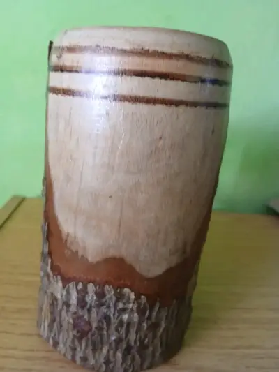 Taza rústica de madera - miniatura 3