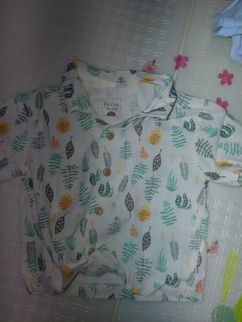 Camisa azul bebé con botones - 2