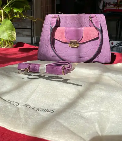 Cartera morada con correa ajustable - miniatura 5