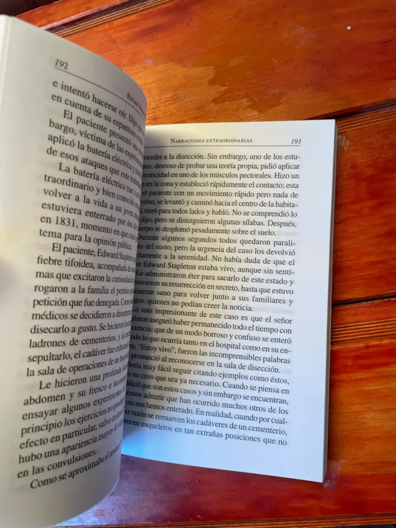 Lote de libros de Sófocles y Edgar Allan Poe - 6
