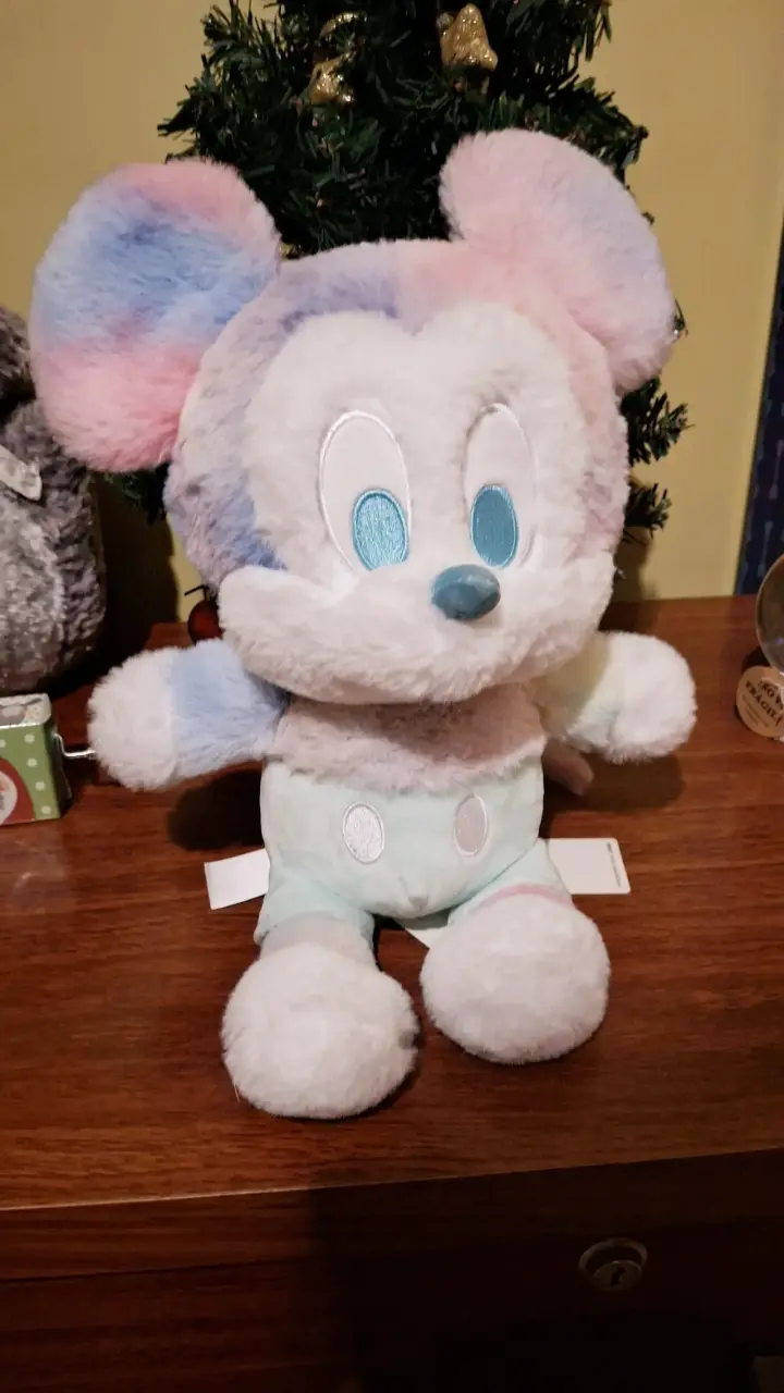 MINISO Peluche mickey de colores - 1