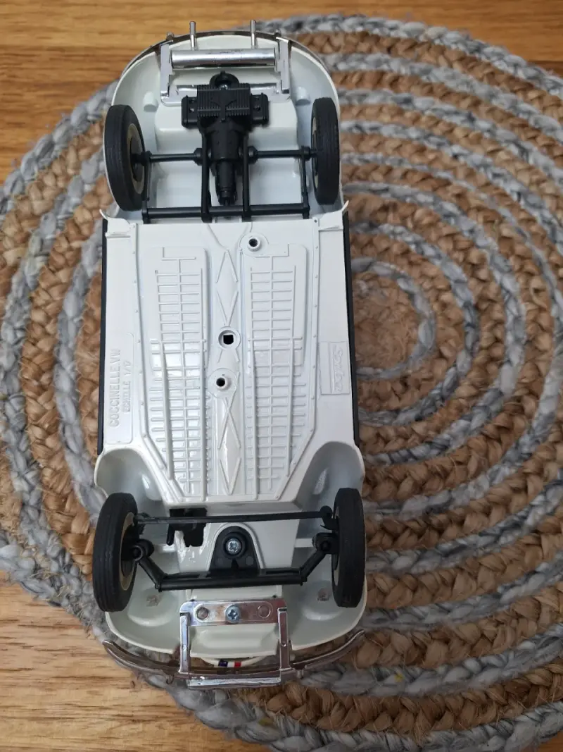 Auto de juguete Herbie - 3
