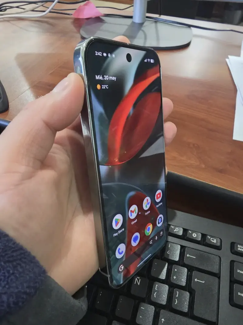 Smartphone Google gris oscuro - 3