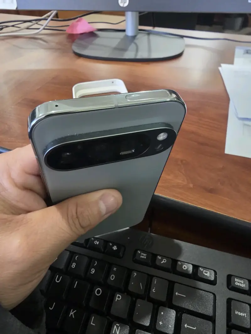 Smartphone Google gris oscuro - 6
