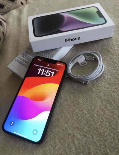iPhone 14 128 g  con caja original - miniatura 1