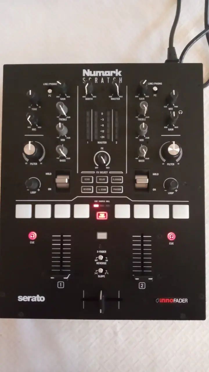 Numark Scratch Mezclador DJ - 2