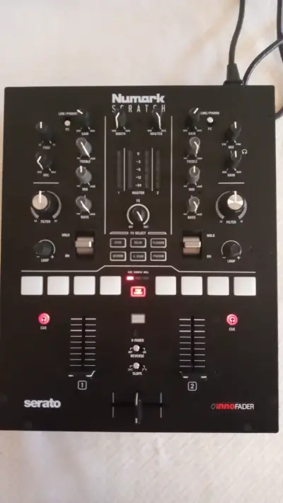 Numark Scratch Mezclador DJ - miniatura 2