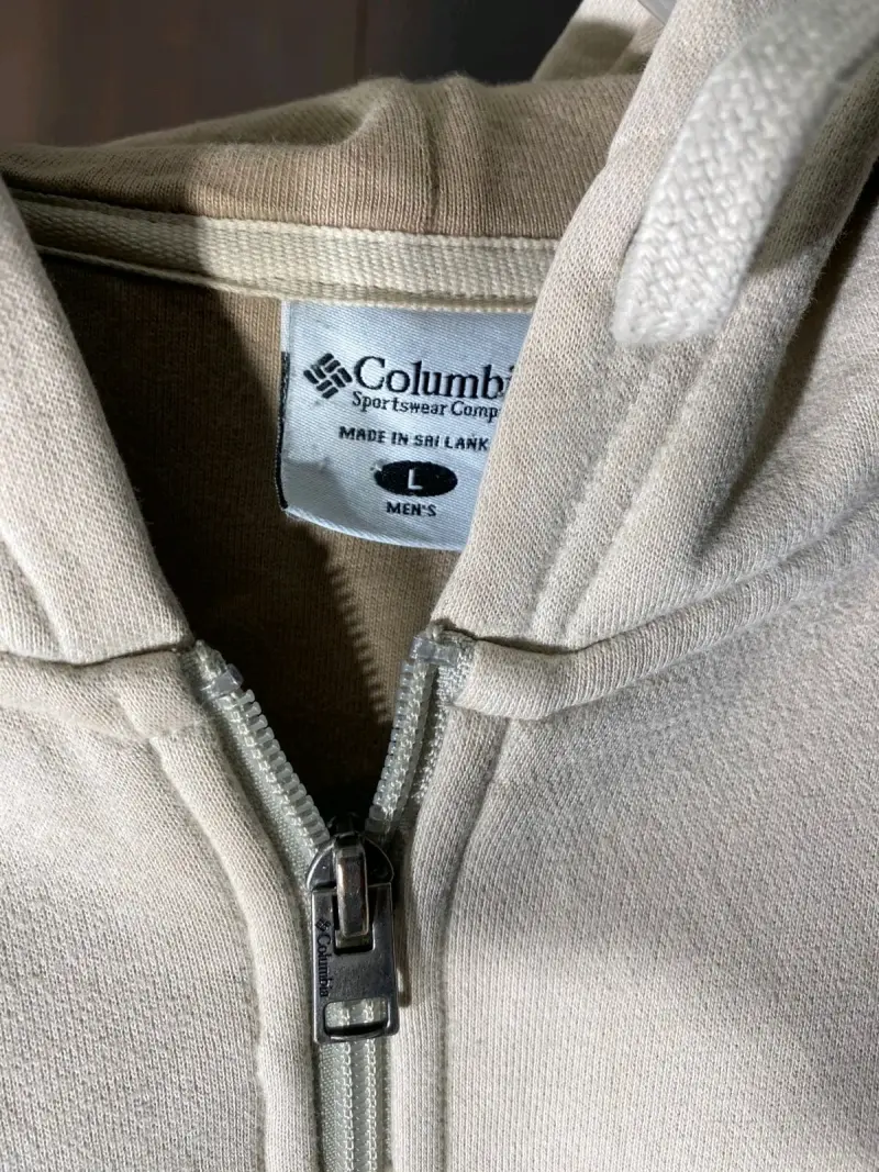 Polerón beige Columbia con capucha - 1