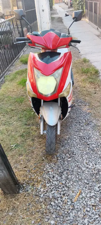 Scooter eléctrica kma elite z 2018 buen estado - miniatura 4