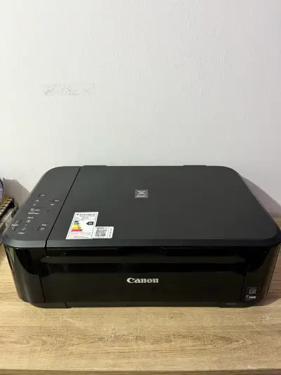 Impresora Canon Pixma negra - miniatura 1