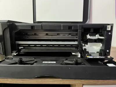 Impresora Canon Pixma negra - miniatura 4