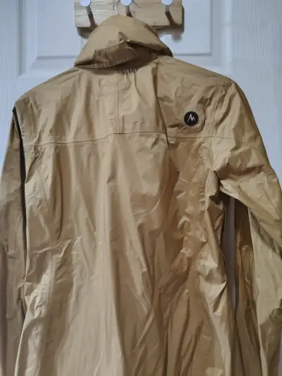 Chaqueta impermeable Marmot Mostaza - miniatura 3