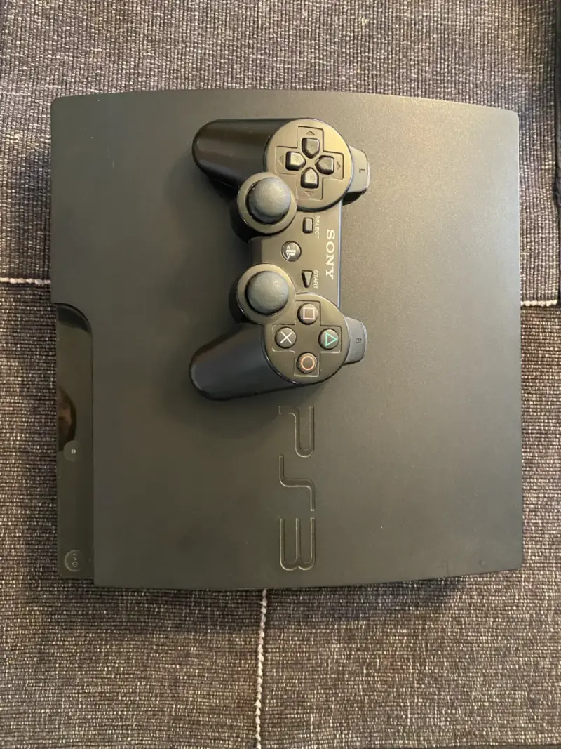 Consola PS3 Slim - 2