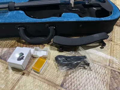 Violín negro con arco y estuche - miniatura 2