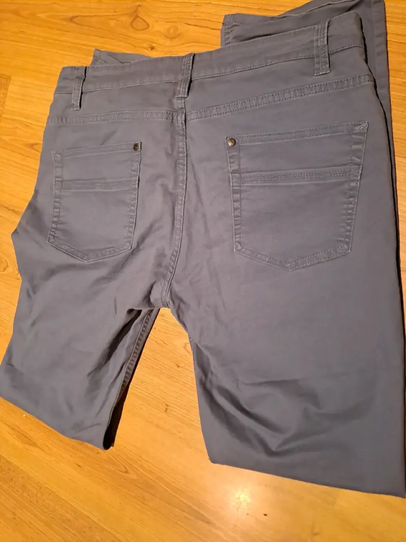 Pantalón Ferouch, talla 46 - 2