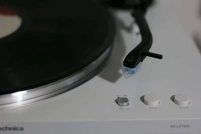 Tocadiscos Audio-Technica blanco - 5
