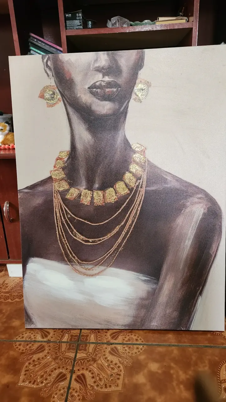 Cuadro de mujer con pañuelo dorado - 2