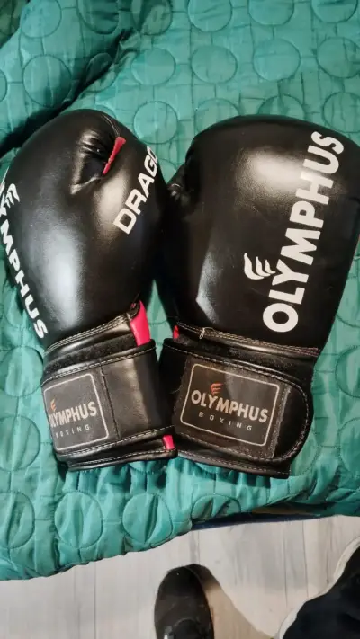 Guantes de boxeo Olympus Drago Negros - miniatura 2
