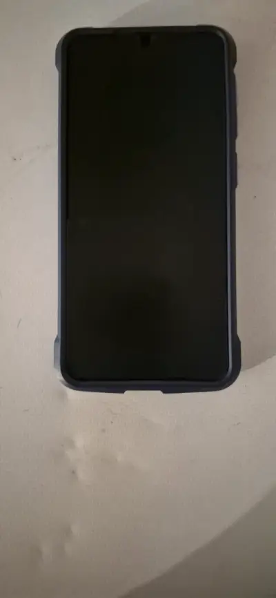 Teléfono Samsung s21 - miniatura 1