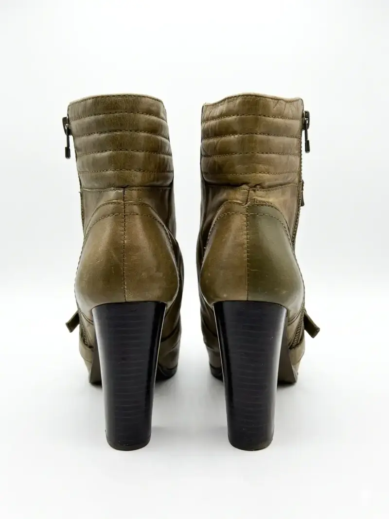Botines de cuero marrón con tacón - 3
