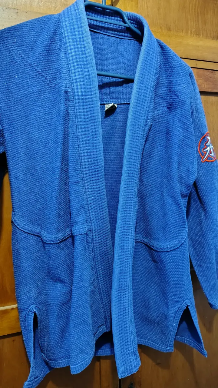 Kimono de jiu-jitsu azul Keiko. - 1