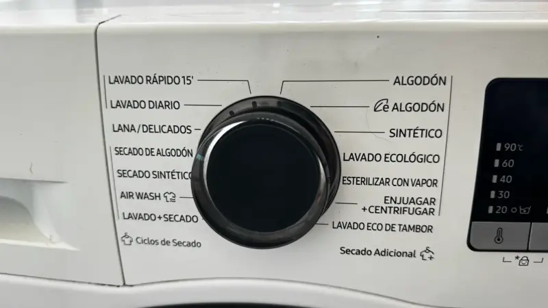 Lavadora secadora carga frontal - 4